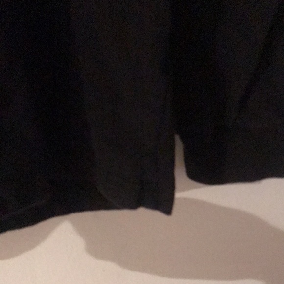 Heavy Black long sleeve T Shirt by the Gap very high quality material! - Picture 3 of 5